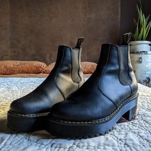 DR. MARTENS Rometty Wyoming Platform Chelsea Boot